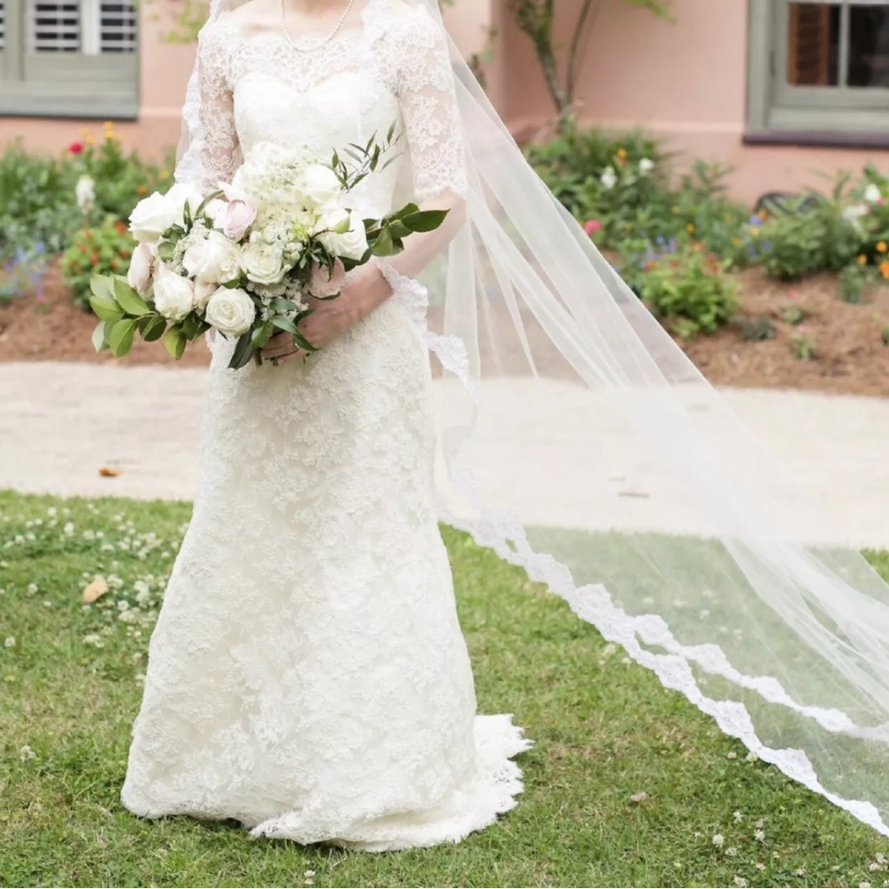 Modern Trousseau Delfina Wedding Gown - Size 4
